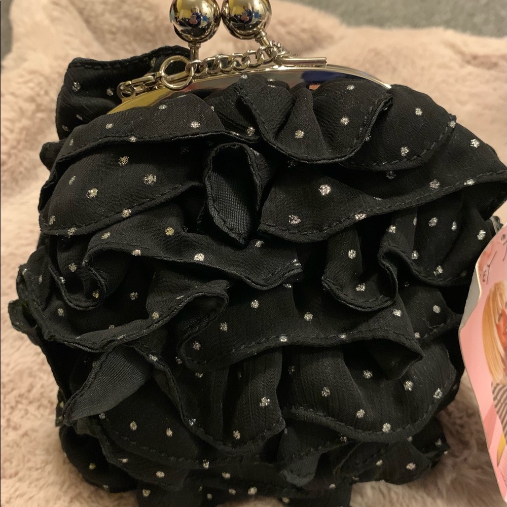 Ruffle Betsey Johnson Bag.  NWT - Important-READ DESCRIPTION